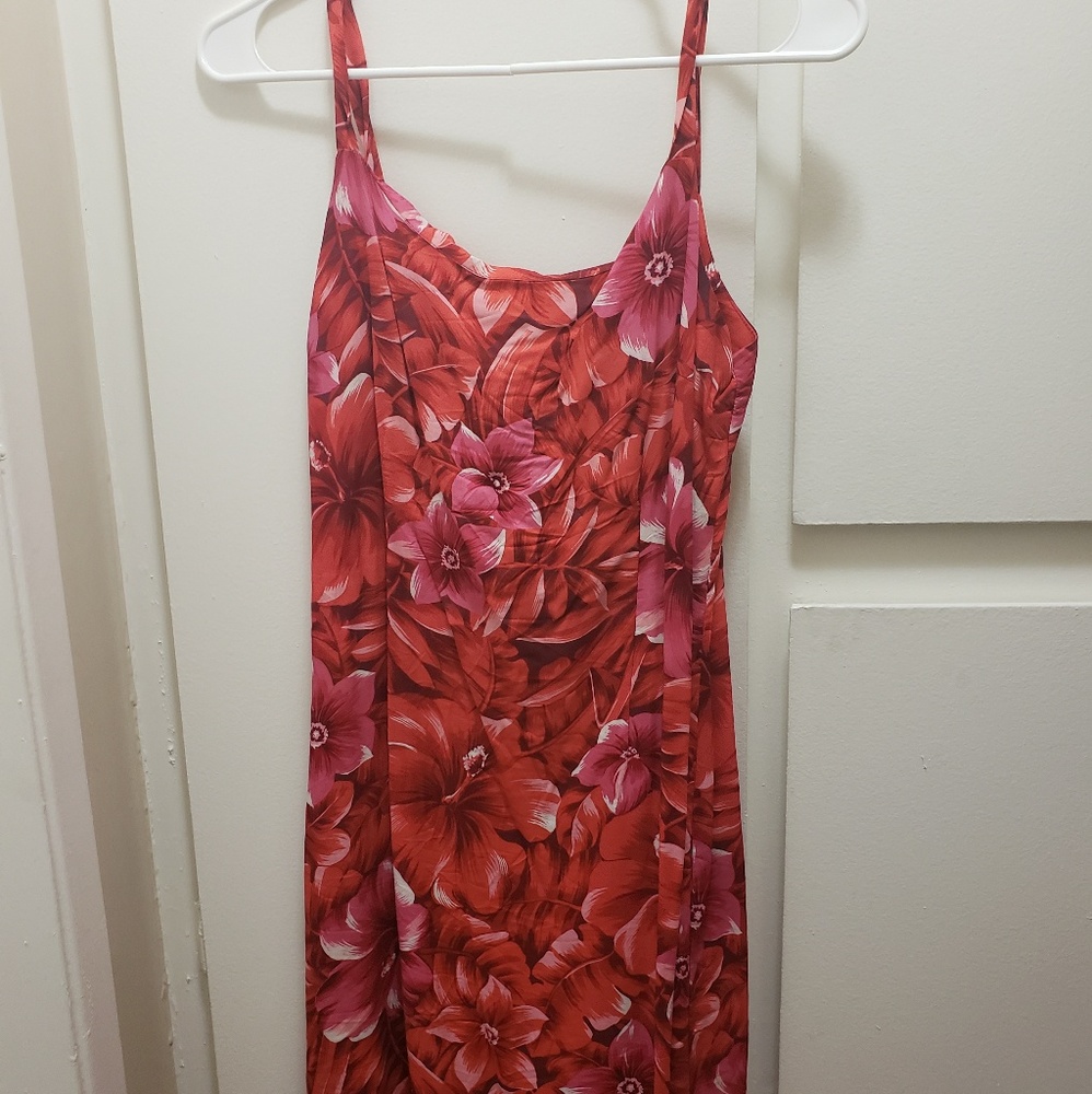 Hawaiian dress